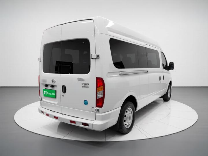 MAXUS V80 2021 2.0T MT Classic 127PS Medium Wheelbase 6/7/8/9-Seater photo 4