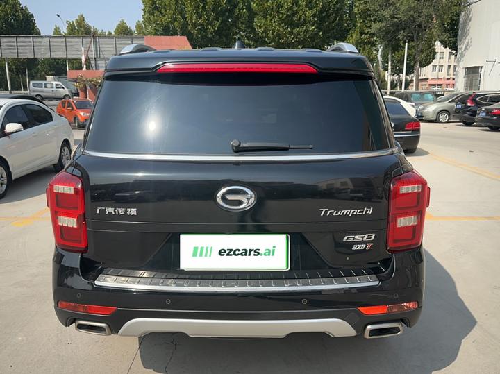 GAC Trumpchi GS8 2017 320T RWD Luxury Connected 7-Seater photo 3