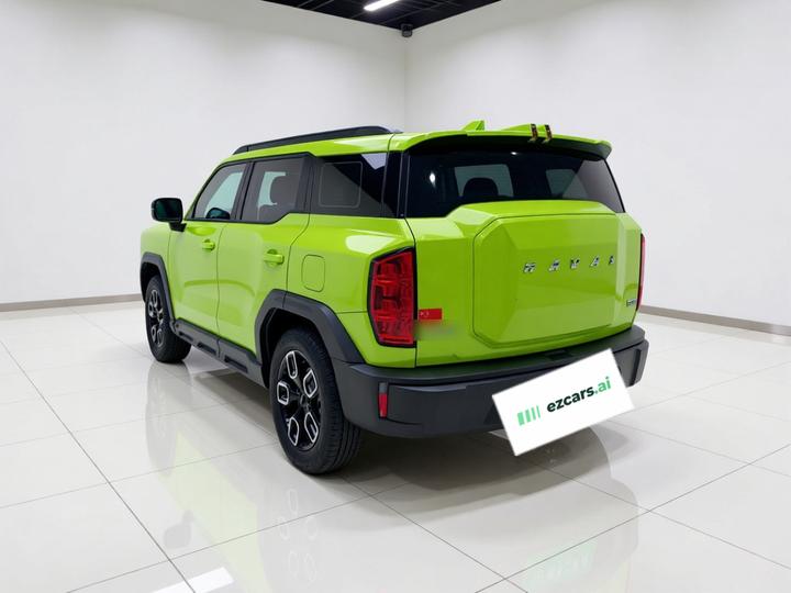2022 1.5T DCT RWD photo 4