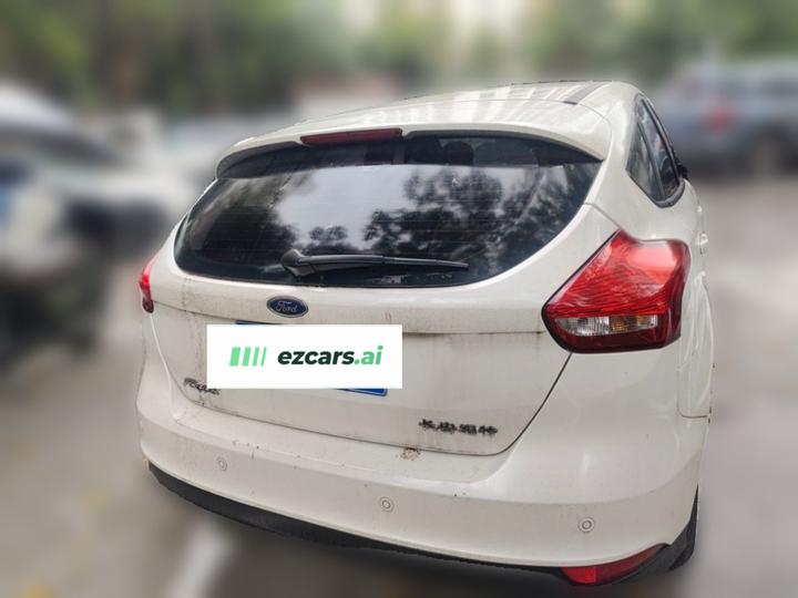 Focus 2015 Hatchback 1.6L AT photo 5