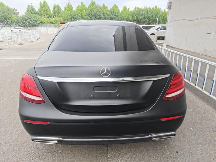 E-Class 2018 Facelift E 200 L photo 3