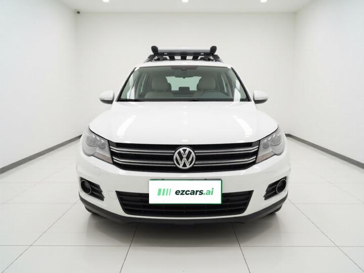 Tiguan 2010 1.8TSI AT AWD photo 2