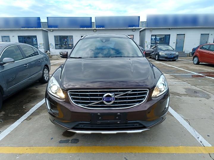 XC60 2017 T5 Upgraded photo 2