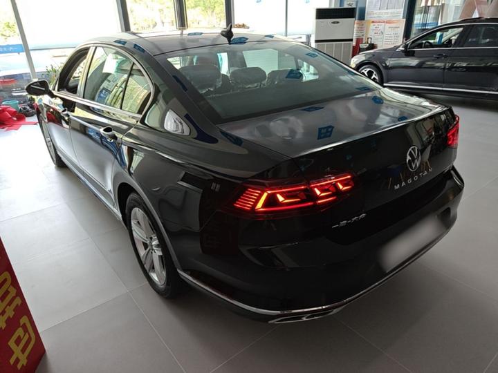 Magotan 2025 280TSI DSG Comfort photo 4