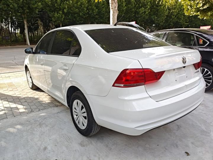 Santana 2021 1.5L AT photo 4