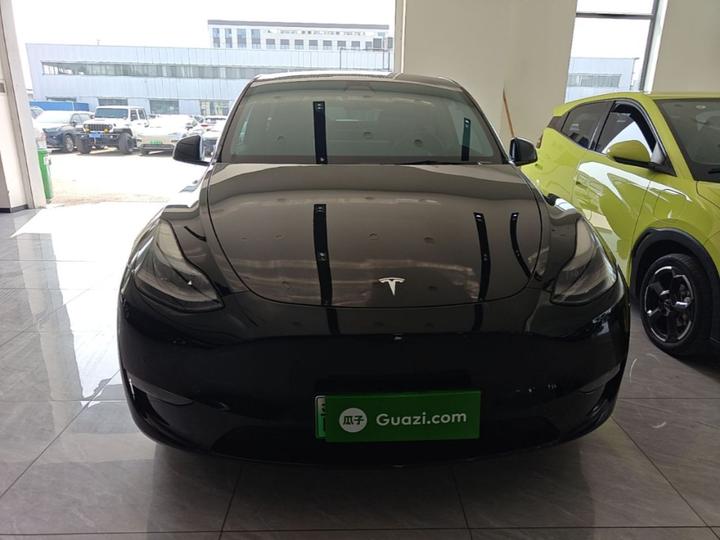 Model Y 2021 Standard Range RWD photo 2