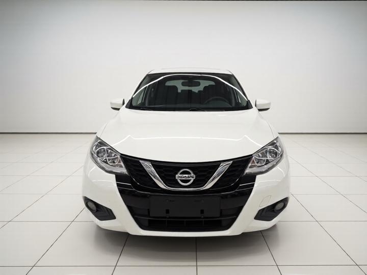 Tiida 2016 1.6L CVT photo 2