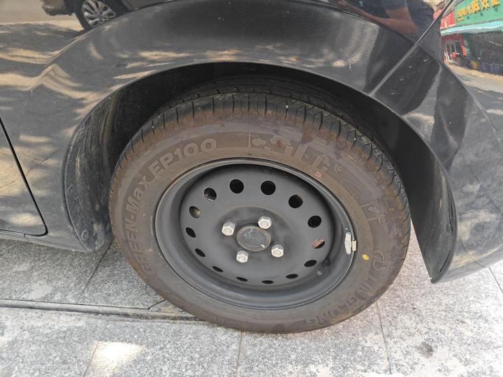 Wuling Zhiguang EV 2025 201km Standard photo 8