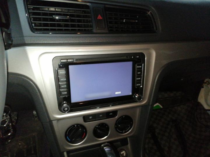 Lavida 2013 Facelift Classic 1.6L AT photo 5
