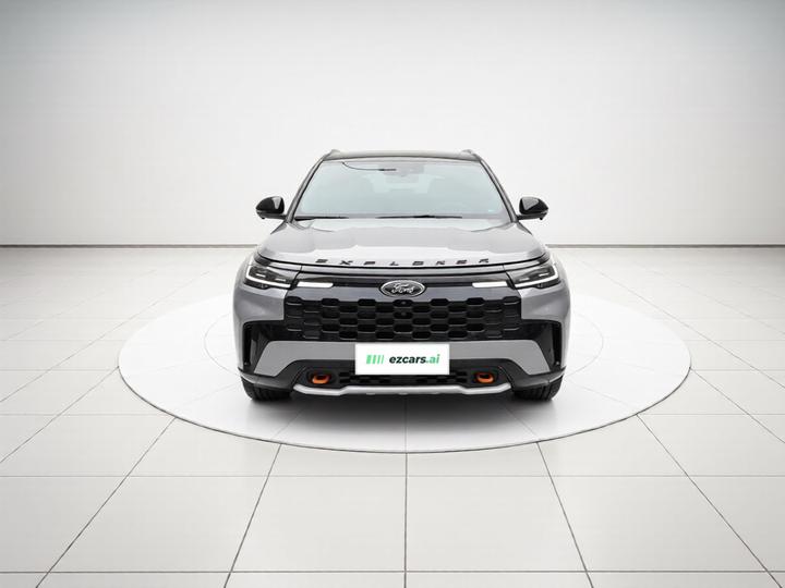 Explorer 2023 EcoBoost 285 Summit 6-Seater photo 2