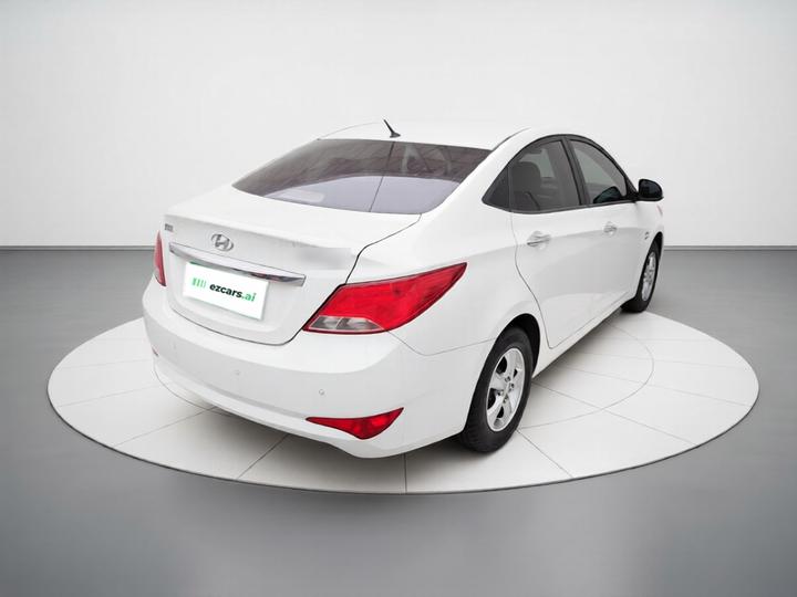 Verna 2014 1.4L AT Leading GLX photo 4