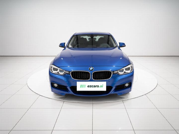 3 Series 2019 320Li M Sport Package photo 2
