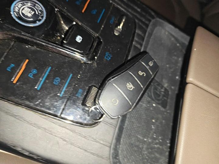 Han 2022 EV Founder 610KM AWD Exclusive photo 8