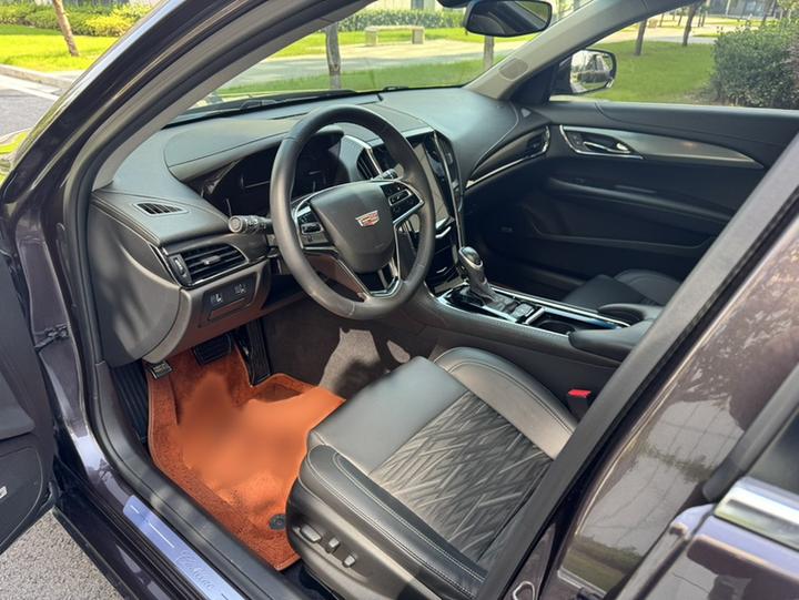 ATS-L 2017 28T Tech photo 6