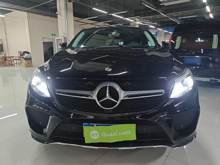 GLE Coupe 2018 GLE 320 4MATIC Coupe SUV photo 2