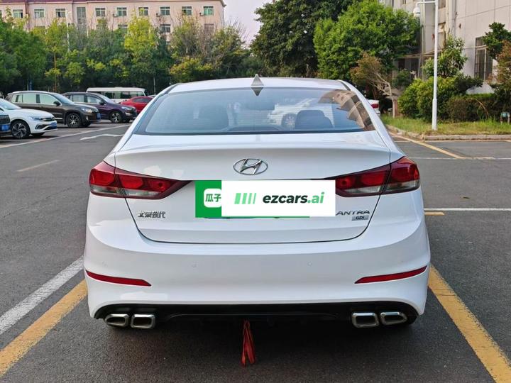 Elantra 2016 1.6L AT Smart Elite photo 5