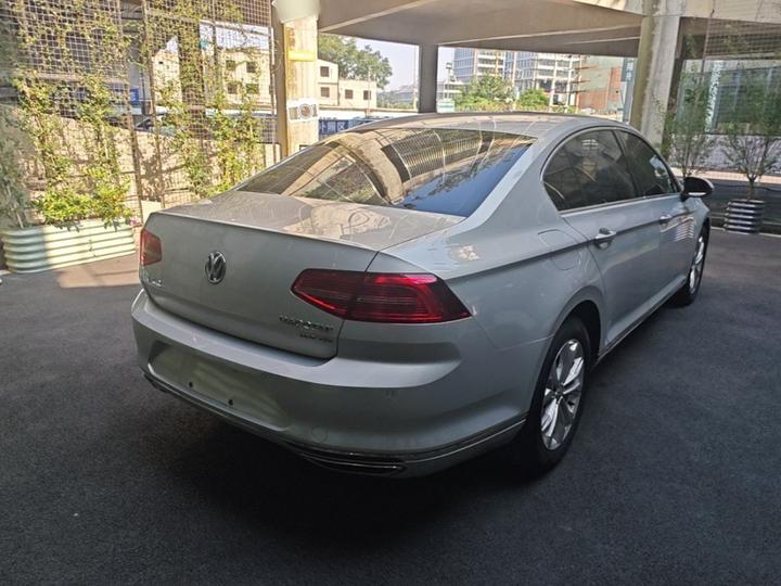 Magotan 2018 Facelift 330TSI DSG Luxury photo 6