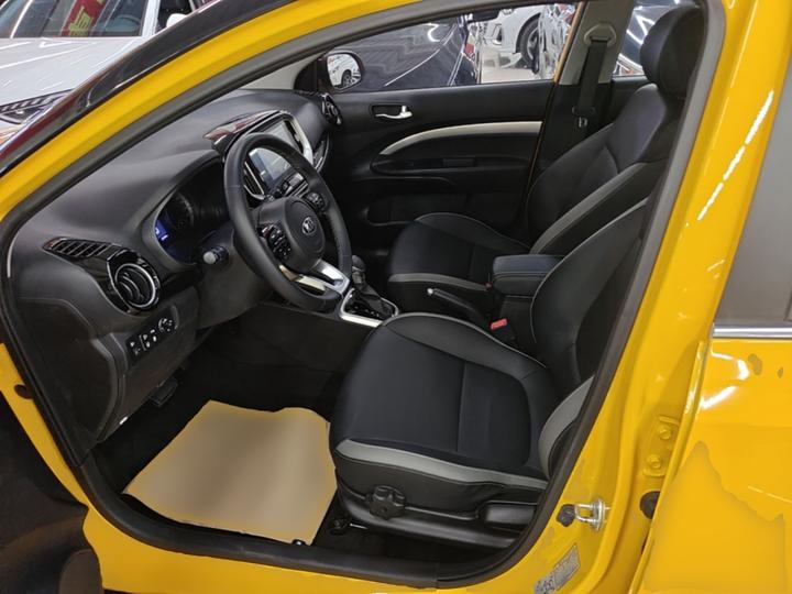Stonic 2021 1.4L CVT photo 6