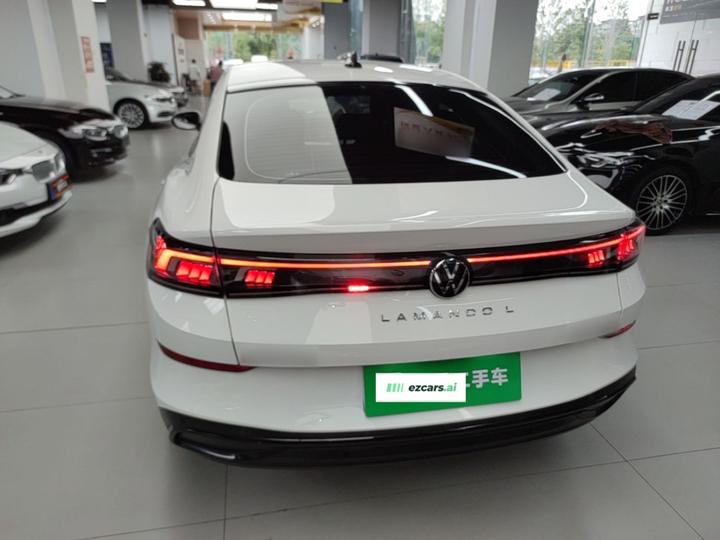 2022 Lamando L 280TSI DSG photo 3