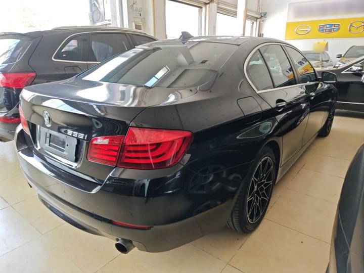 5 Series Imported 2013 535i Luxury Sport photo 4