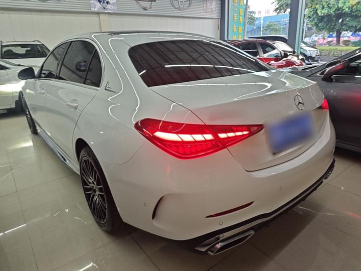 C-Class 2025 C 260 L Sport photo 4