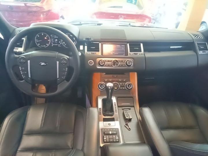 Range Rover Sport 2013 3.0 TDV6 Diesel photo 5