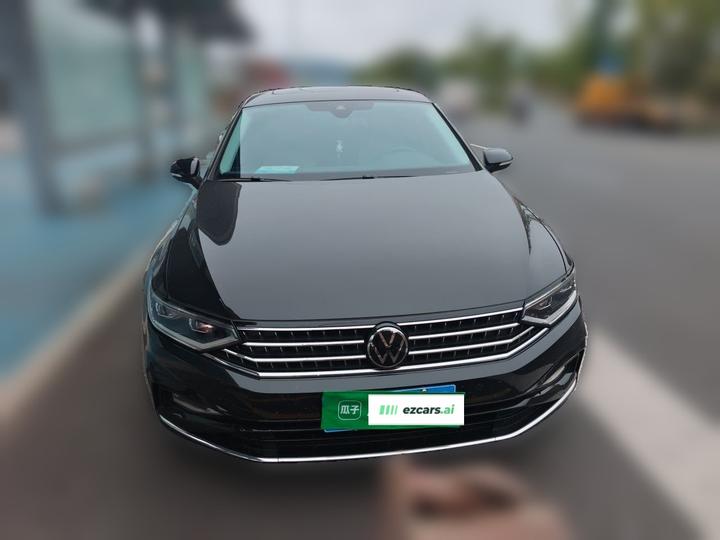 Magotan 2023 200 Anniversary Edition 330TSI DSG Luxury photo 2