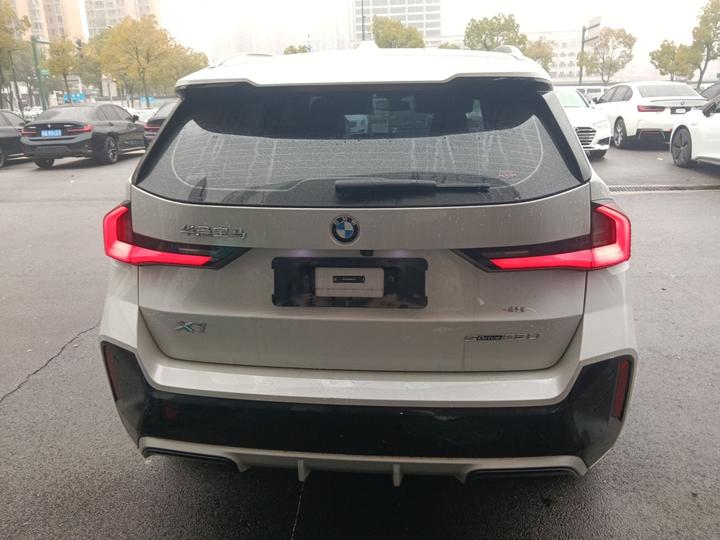 X1 2023 sDrive25Li M Sport Package photo 3