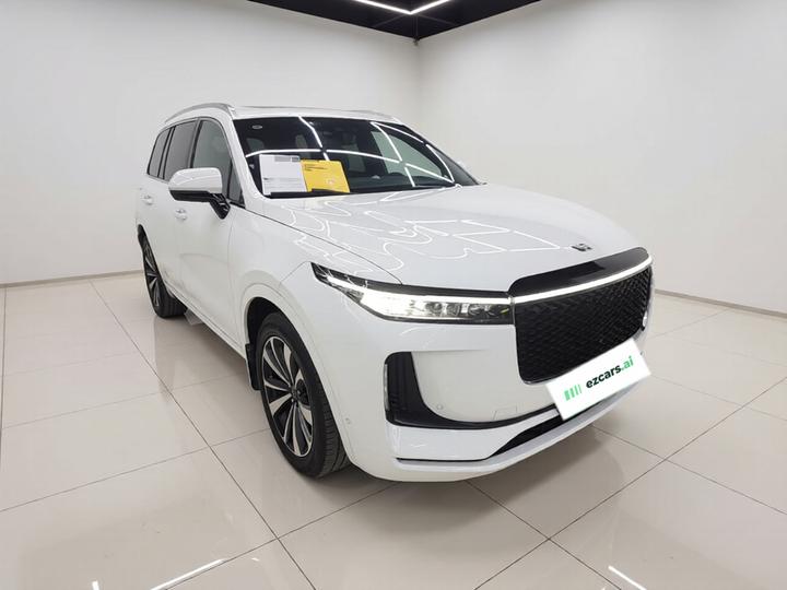 Li Auto ONE 2020 EREV 6-Seater photo 3