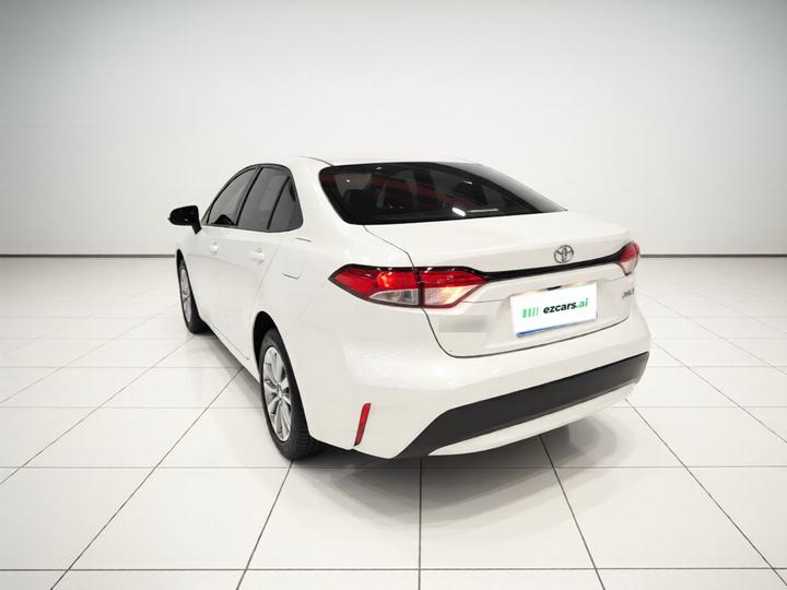 Levin 2022 185T CVT Luxury photo 4