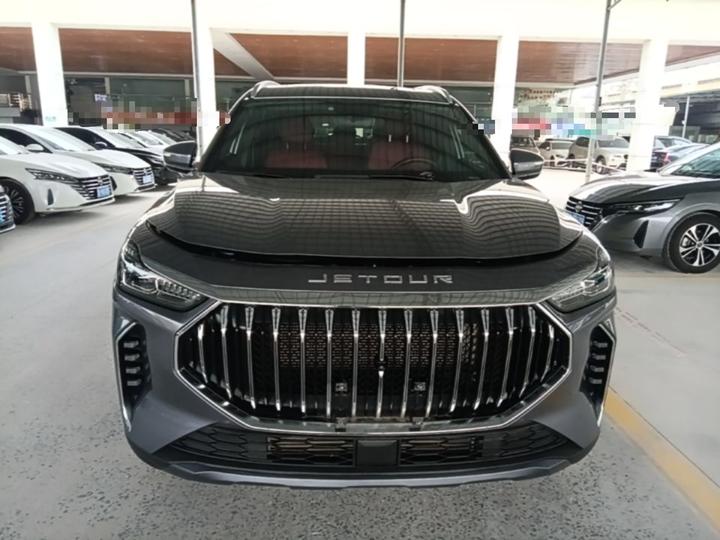 X70 PLUS 2023 1.6T DCT 5-Seater photo 2