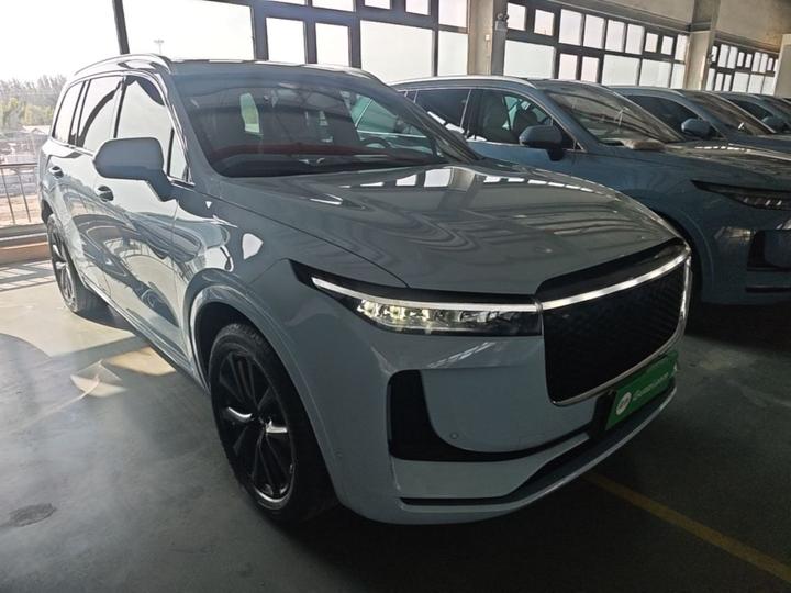 Li Auto ONE 2020 EREV 6-Seater photo 3