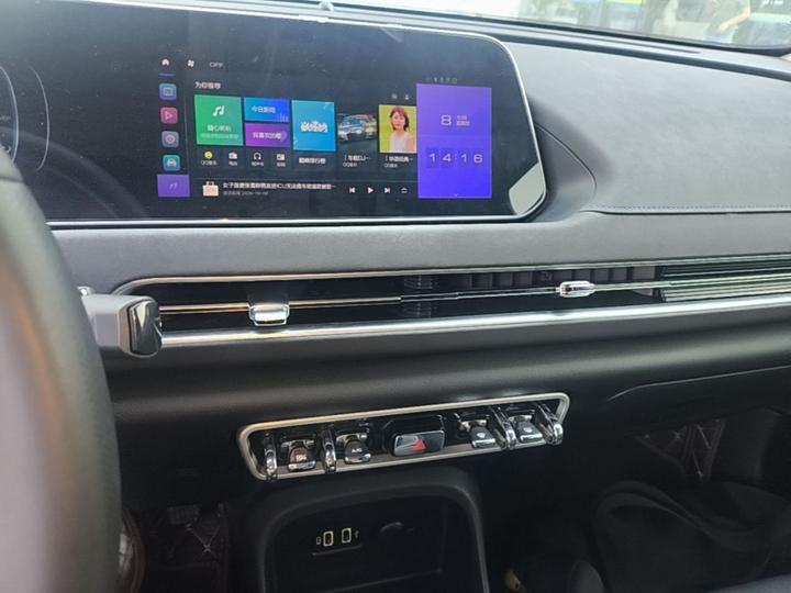 Good Cat 2022 400km Standard Range Luxury NCM photo 8