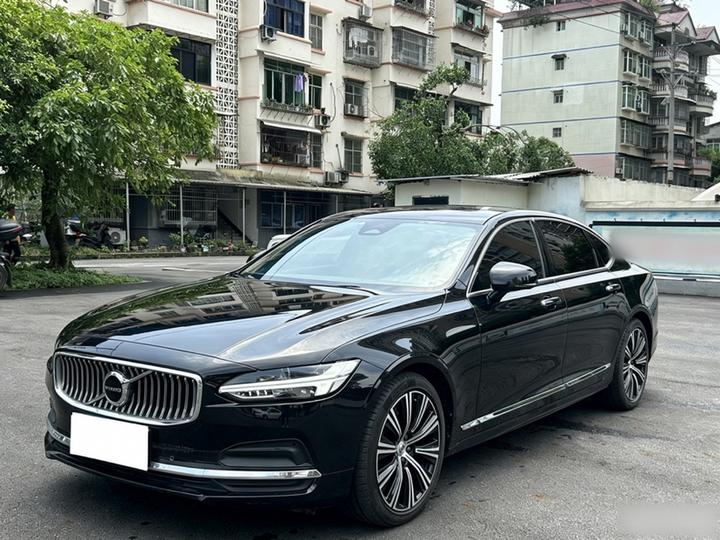 S90 2023 B5 Luxury