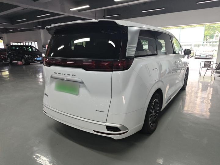 D9 2022 EV 620 Premium photo 6
