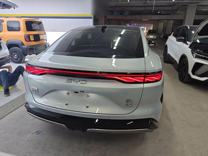 Han L 2025 EV AWD LiDAR Flagship photo 3