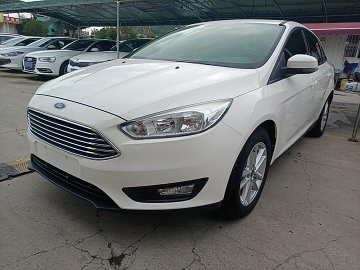 Focus 2018 Sedan Classic 1.6L AT Fashion