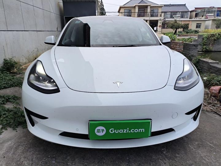 Model 3 2022 RWD photo 2