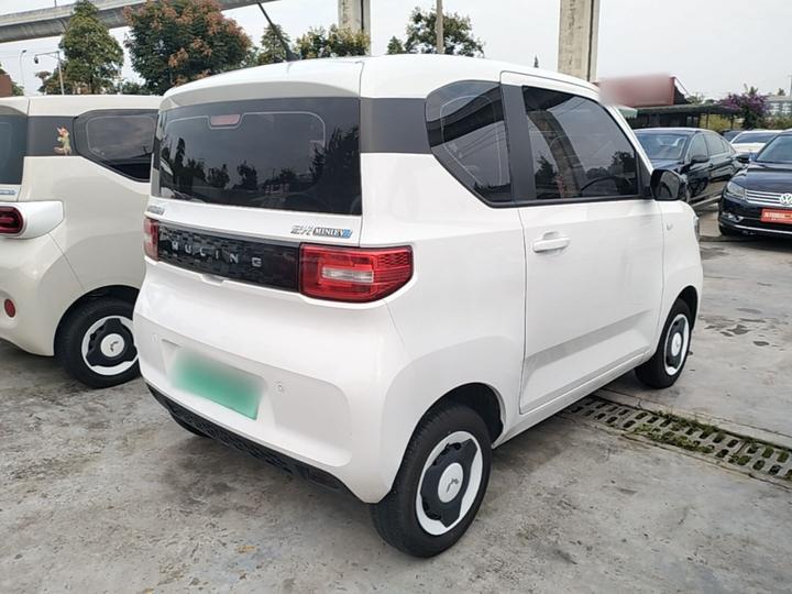 Hongguang MINIEV 2022 LFP photo 6
