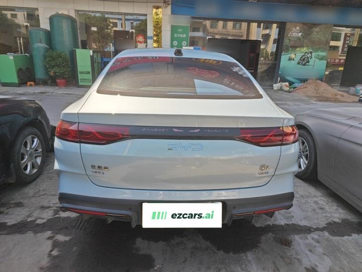 Qin L 2026 DM-i 210KM photo 5