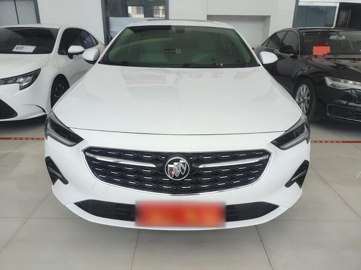 Regal 2021 552T Elite photo 2