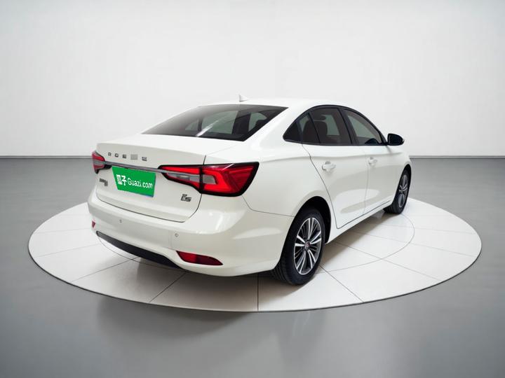 i5 2019 1.5L MT 4G photo 4