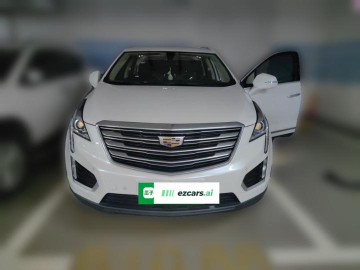 XT5 2017 25T Luxury photo 2