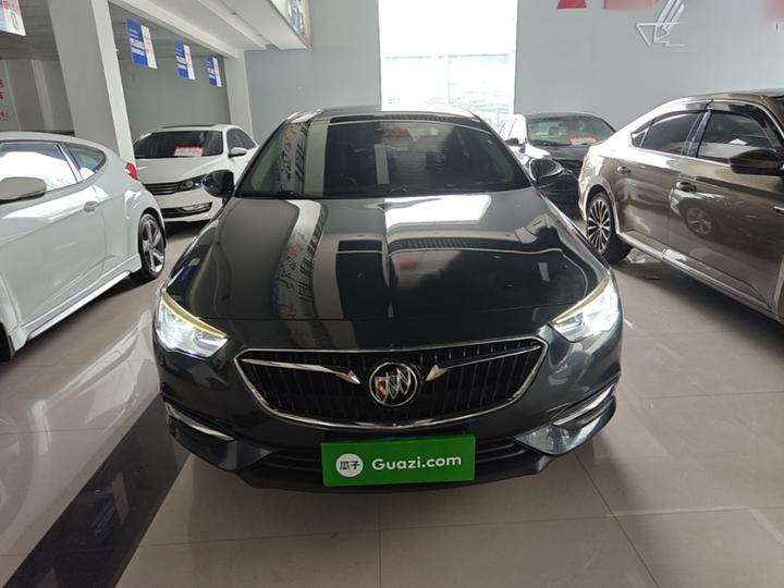 Regal 2019 20T Elite China VI photo 2