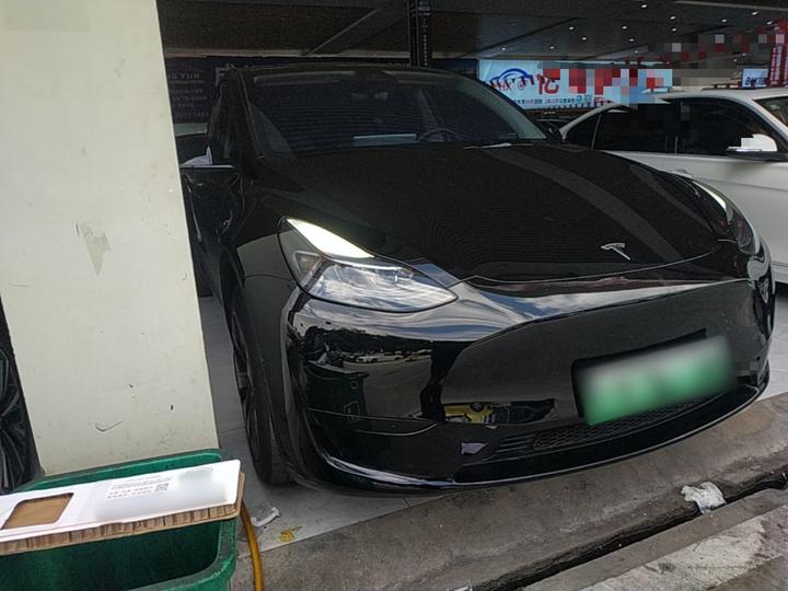 Model Y 2023 RWD photo 3