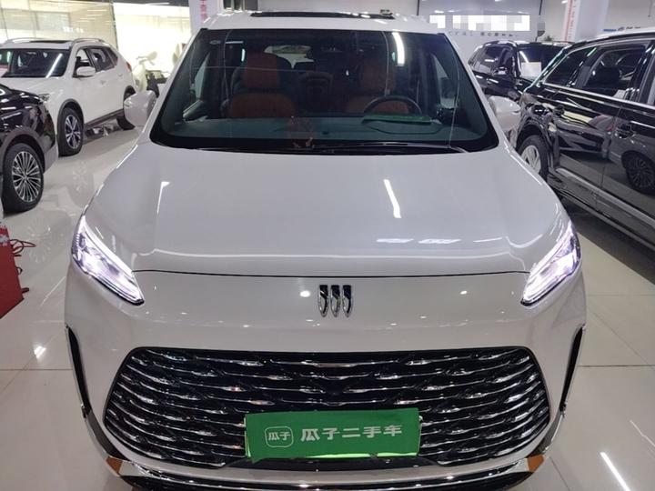 GL8 EV 2025 Smart photo 2