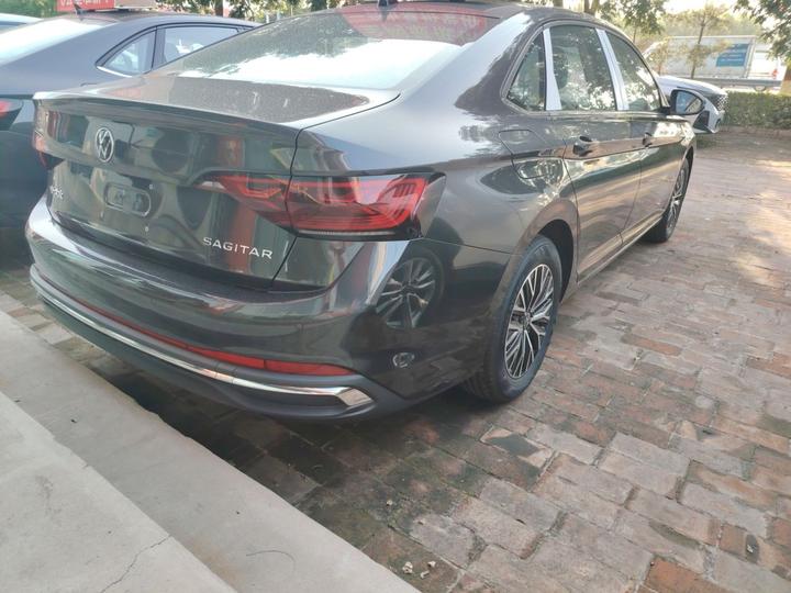 Sagitar 2025 Facelift 200TSI DSG photo 3