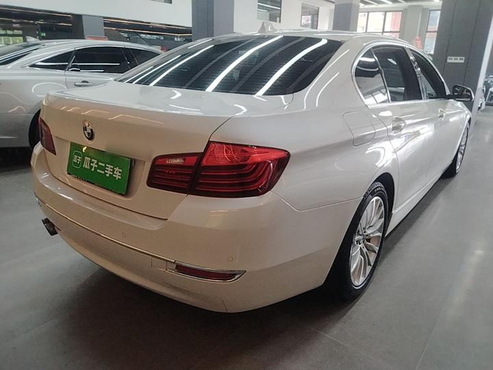 5 Series 2014 525Li Luxury Design Package photo 4