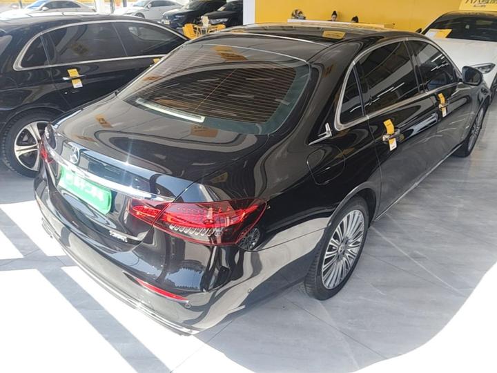 E-Class 2022 Facelift E 300 L Luxury photo 4