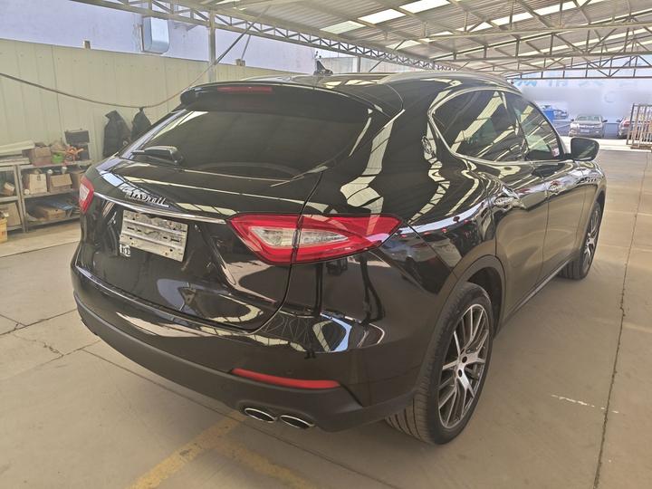 Levante 2016 3.0T Standard photo 4